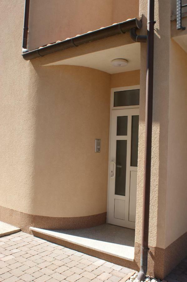 Apartment Winter Selce Exterior photo